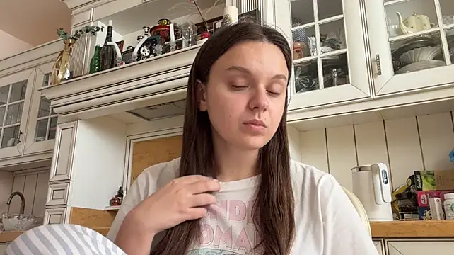 LinetteKonopnicki's Live XXX Chat