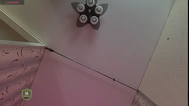 space_danger – Naživo XXX chat