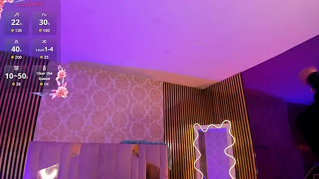 CYRUS_TAY Live XXX-Chat