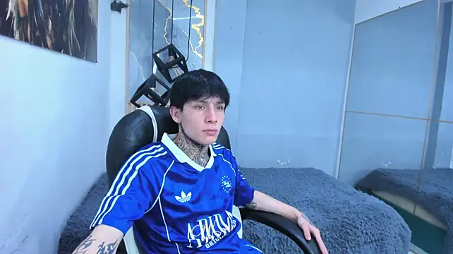 Chat XXX en directo de Cry_thereal