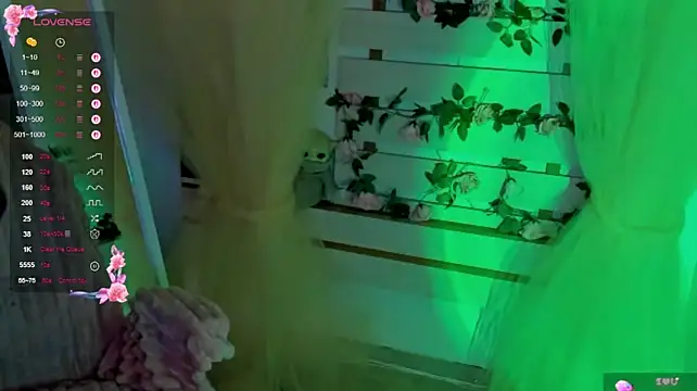 دردشة Bella_XO الجنسية المباشرة