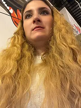AdelRich Chat XXX in diretta