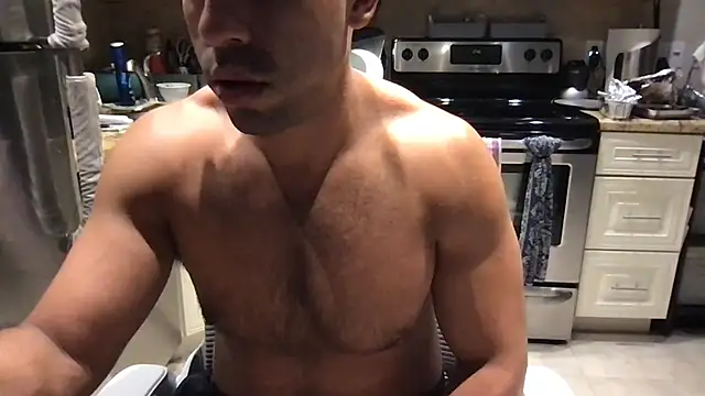 BigGuyMuscle – Naživo XXX chat