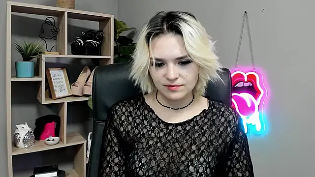 SweetLilyxo Adlı Modelin Canlı XXX Sohbeti