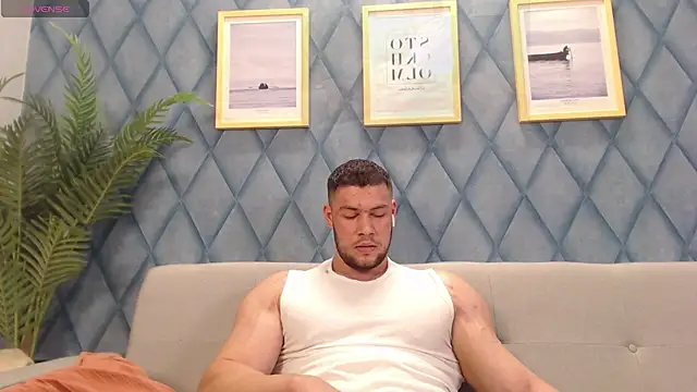 RyannWest Live XXX Chat