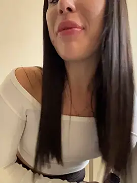 Lira_Fayeee – Naživo XXX chat