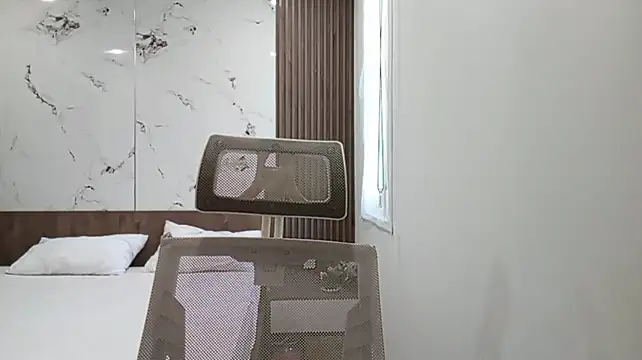 XXX chat uživo modela MandaForero