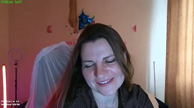 Živý XXX chat Mirabelle_Velvet