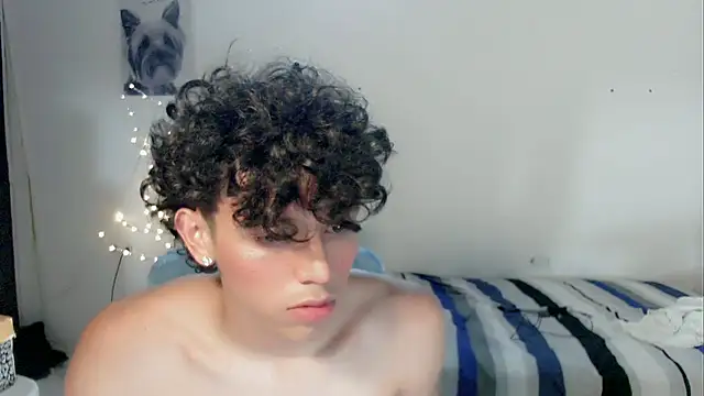 צ'אט XXX בשידור חי של FUNNY_DICK_