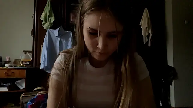 XXX chat uživo modela MileyRRoys