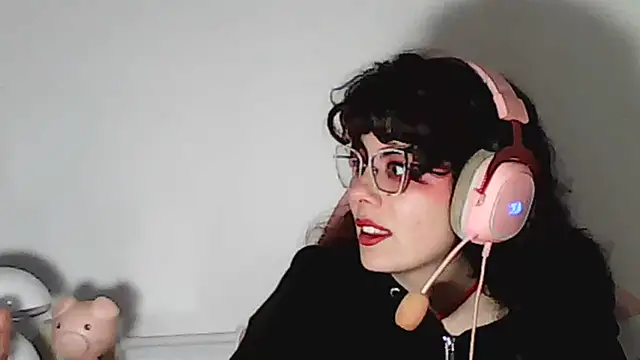Owly_bloom's Live XXX Chat