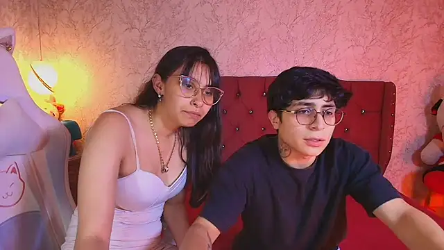 Ximenasilver 现场XXX聊天