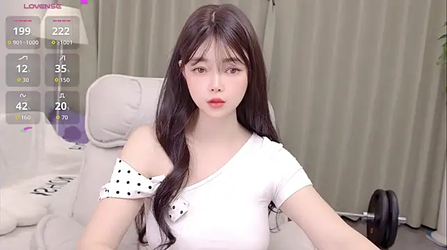 Chat XXX Live uikyy1