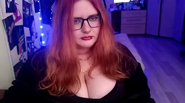 CutieRoar – Naživo XXX chat