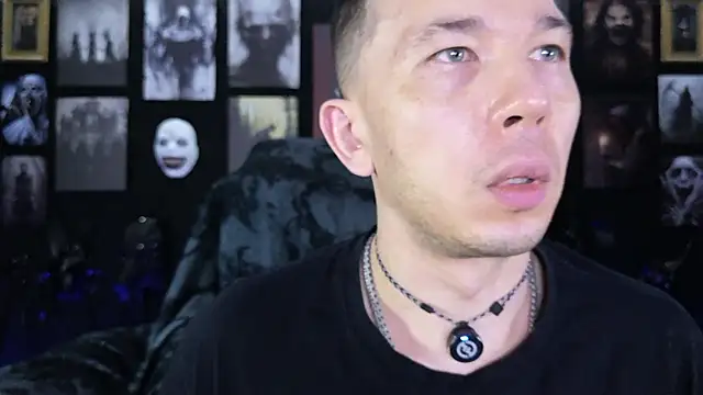 XXX chat uživo modela KaydenGray