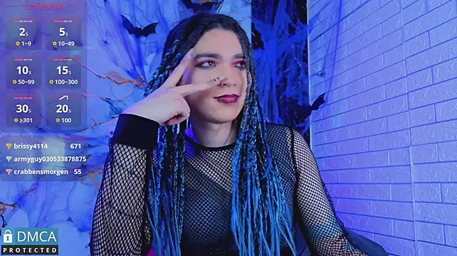 MaeveKuro's Live XXX Chat