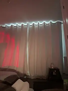 yasmingarcia Adlı Modelin Canlı XXX Sohbeti