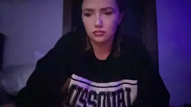 spicymama222's Live XXX Chat
