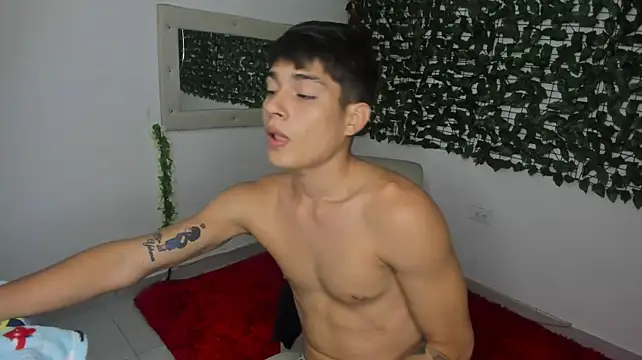 Chat XXX Live The_beby_guy