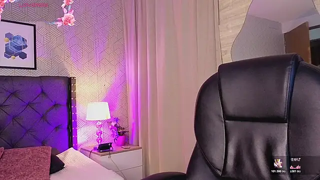 ariana__rosse: онлайн-секс-чат