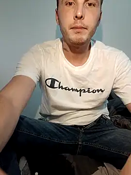 XXX chat uživo modela erikdanil