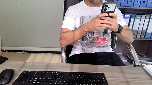 Chat XXX en directo de Evasionee