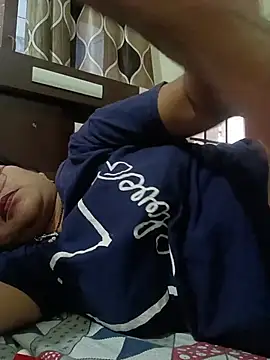 Chat +18 de Heyy_Anshi ao vivo
