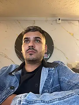Chat +18 de Kevin_Spenser ao vivo