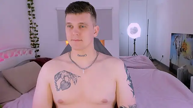 HotVanee Live XXX Chat