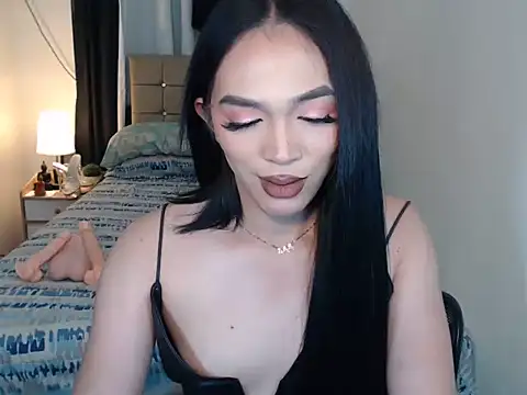 loveasianjhaine24 Show Webcam