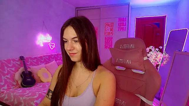 luna_lust_212 XXX чат на живо