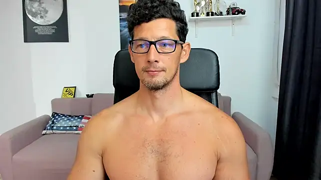 BrutusK08 Chat XXX in diretta