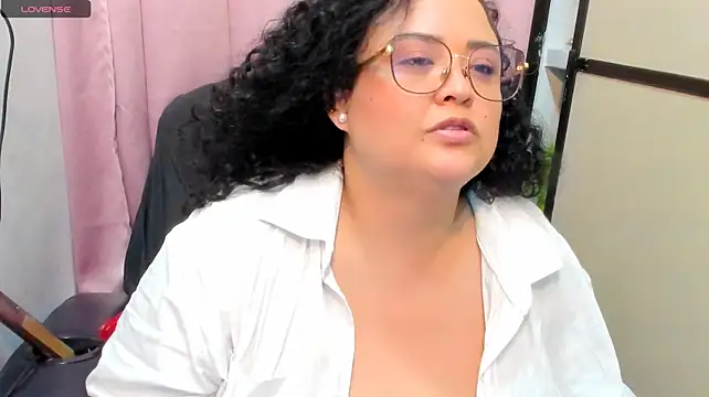 Bella-Cloe Live XXX Chat