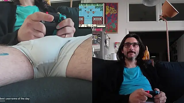 Chuck-FR Live XXX-chat