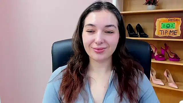 Meagn_Extasy Adlı Modelin Canlı XXX Sohbeti