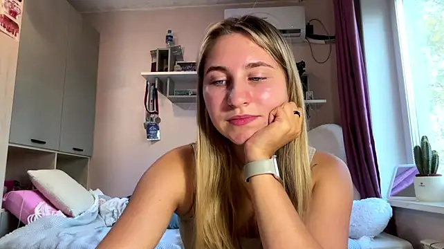VelvetPinnick Live XXX Chat