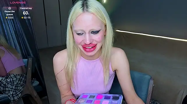 XXX chat uživo modela Luna_Beverly