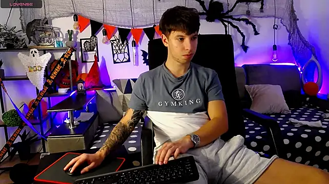 ThomasEdisonn live XXX chat
