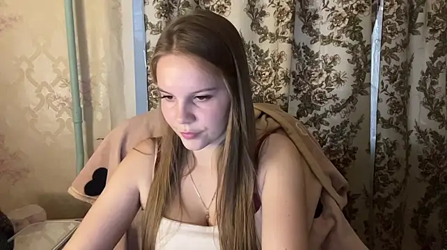 XXX chat uživo modela Peekinside
