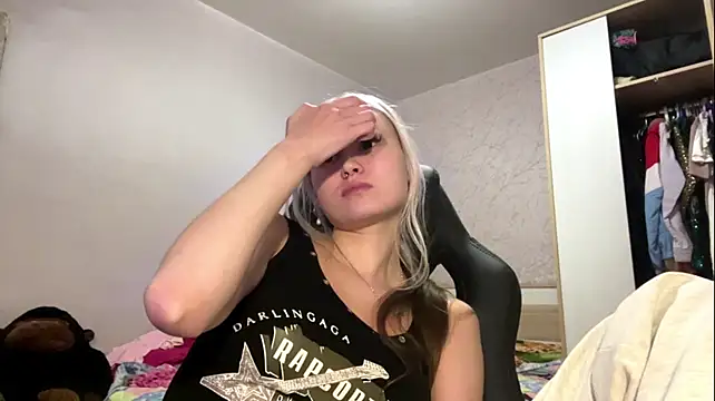 Chat +18 de amenasweety ao vivo