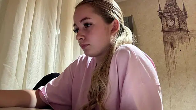 Онлайн чат XXX MarkitaHersch