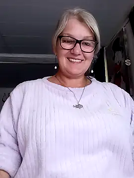 irinamaux Chat XXX live