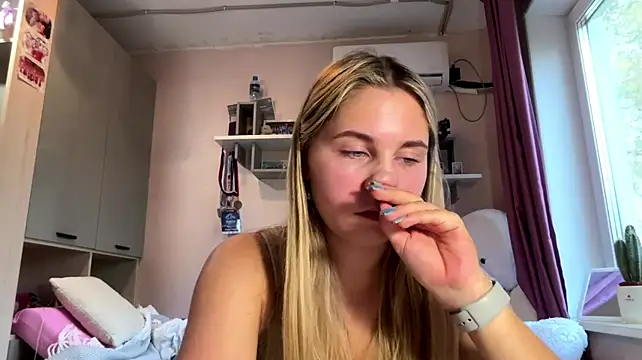 Živý XXX chat VelvetPinnick