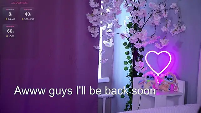 FancyEsten 现场XXX聊天