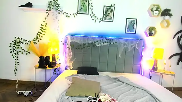DellaRows Live XXX-chat