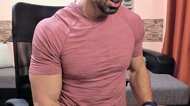 HotHunkTrainer Live XXX-Chat