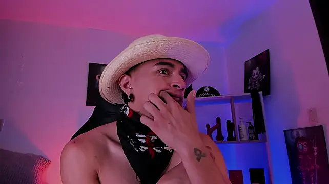 LiamDeeps 라이브 XXX 채팅