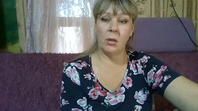 צ'אט XXX בשידור חי של karina_ren_