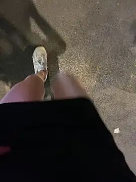 littleqiu XXX чат на живо