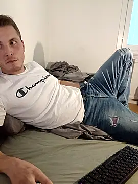 erikdaniln Live XXX chat